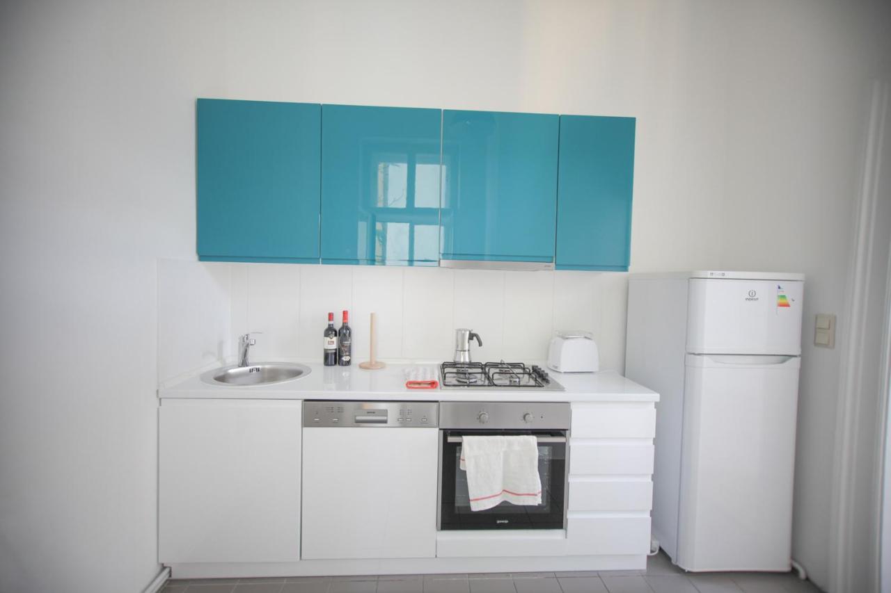 Ruhige & Grosse Altbauwohnung 7Min Zum Zentrum Vienna Esterno foto
